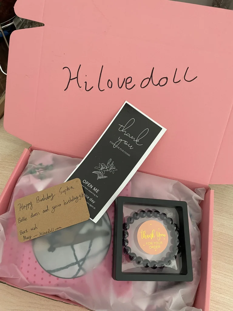 Hilovedoll gifts