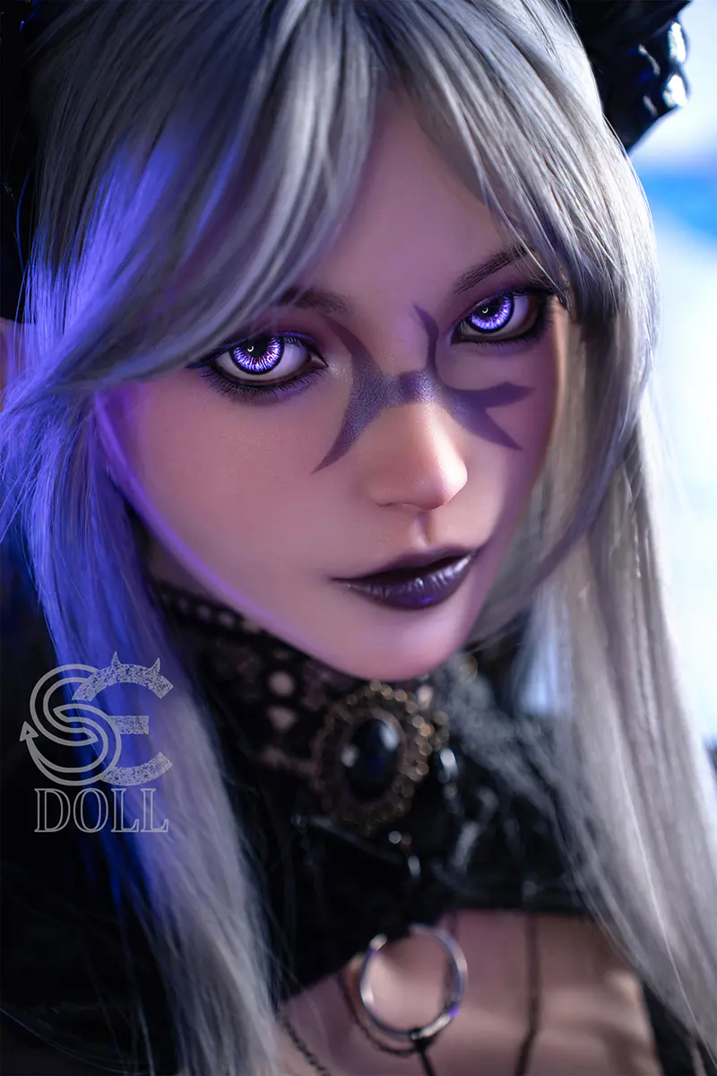SE Doll