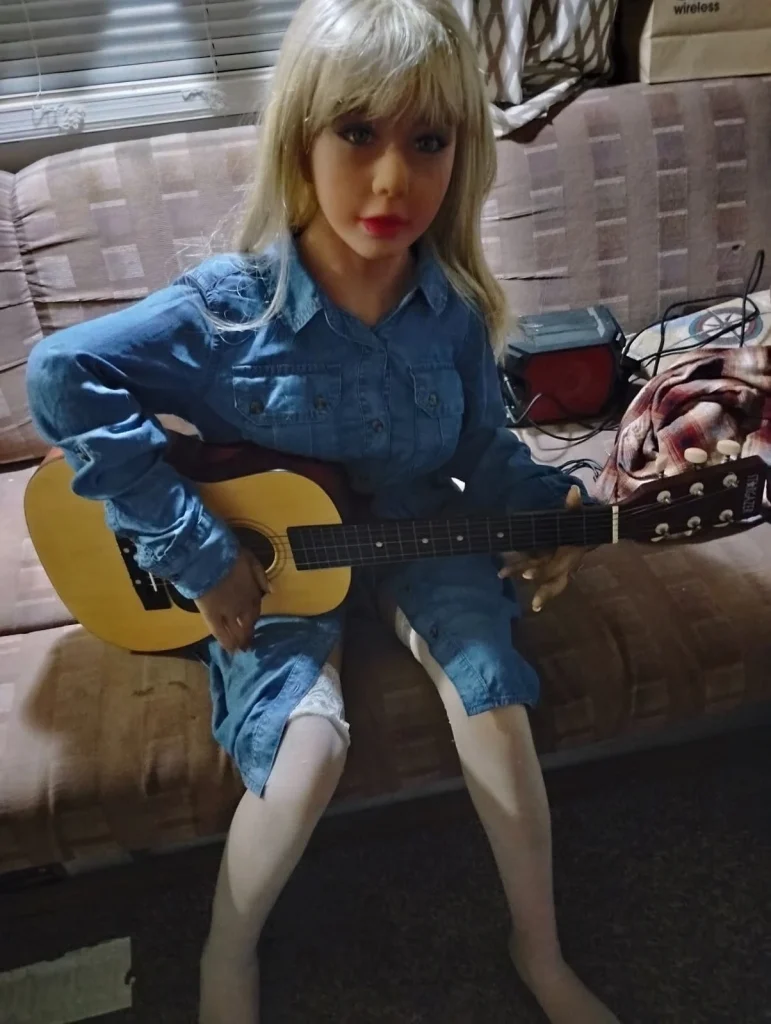 First Love Doll Story in Hilovedoll